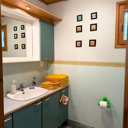 Northern Lights Lakehouse Rovaniemi